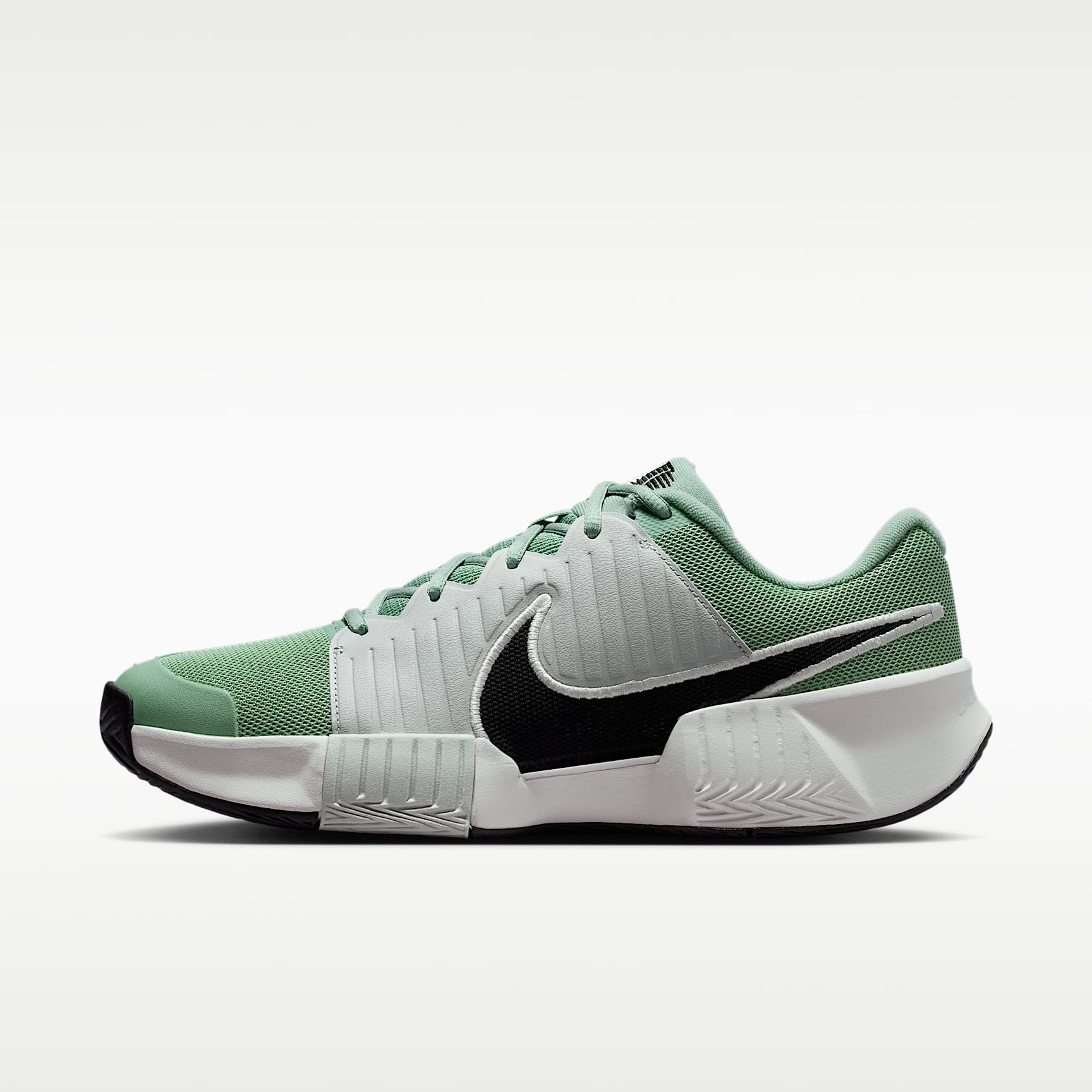 ナイキ　テニスシューズ Nike Zoom GP Challenge Pro Men's Hard Court Tennis Shoes. Nike JP